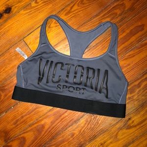 NWOT 🤩 VS Sports Bra